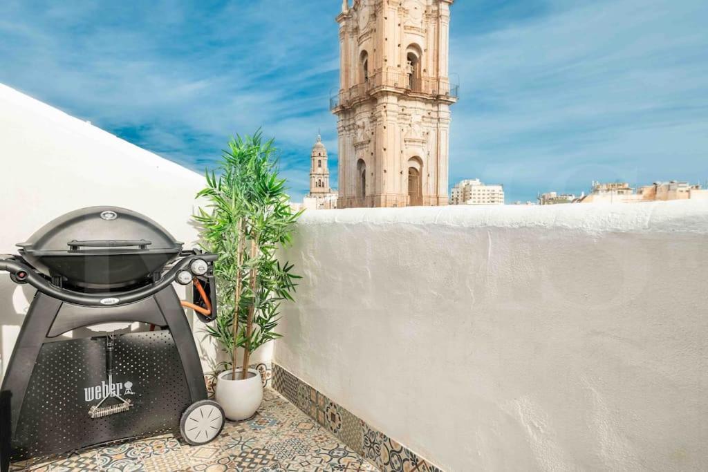 Private Terrace, Barbecue & Cathedral View By Rems Apartament *